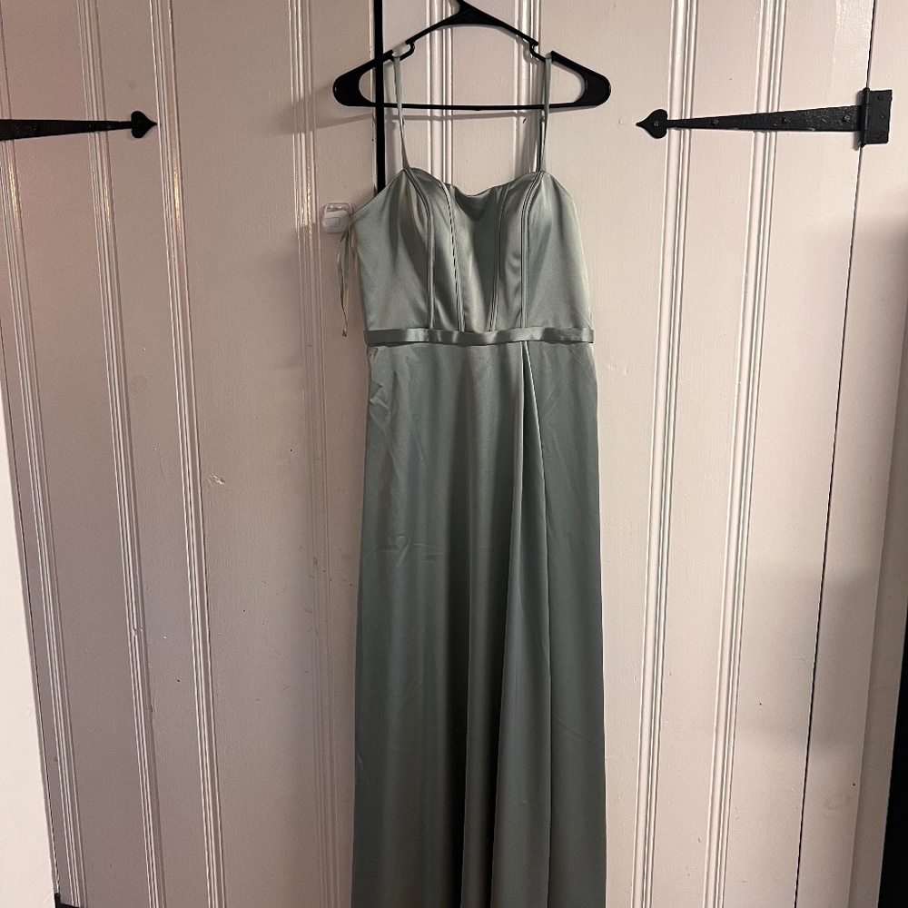 Revelry Bridesmaid Nova Satin Sage